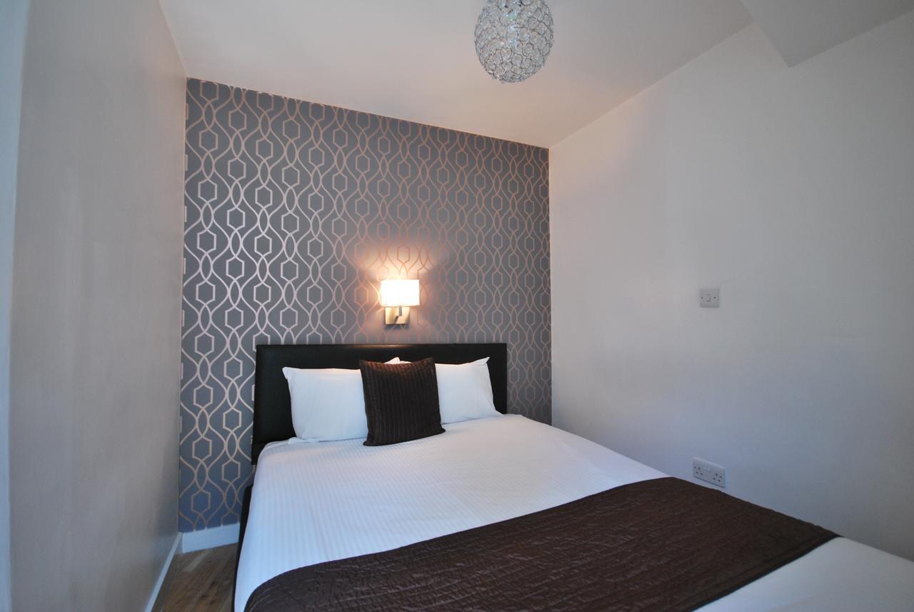 Atana Apartments Manchester Exterior photo