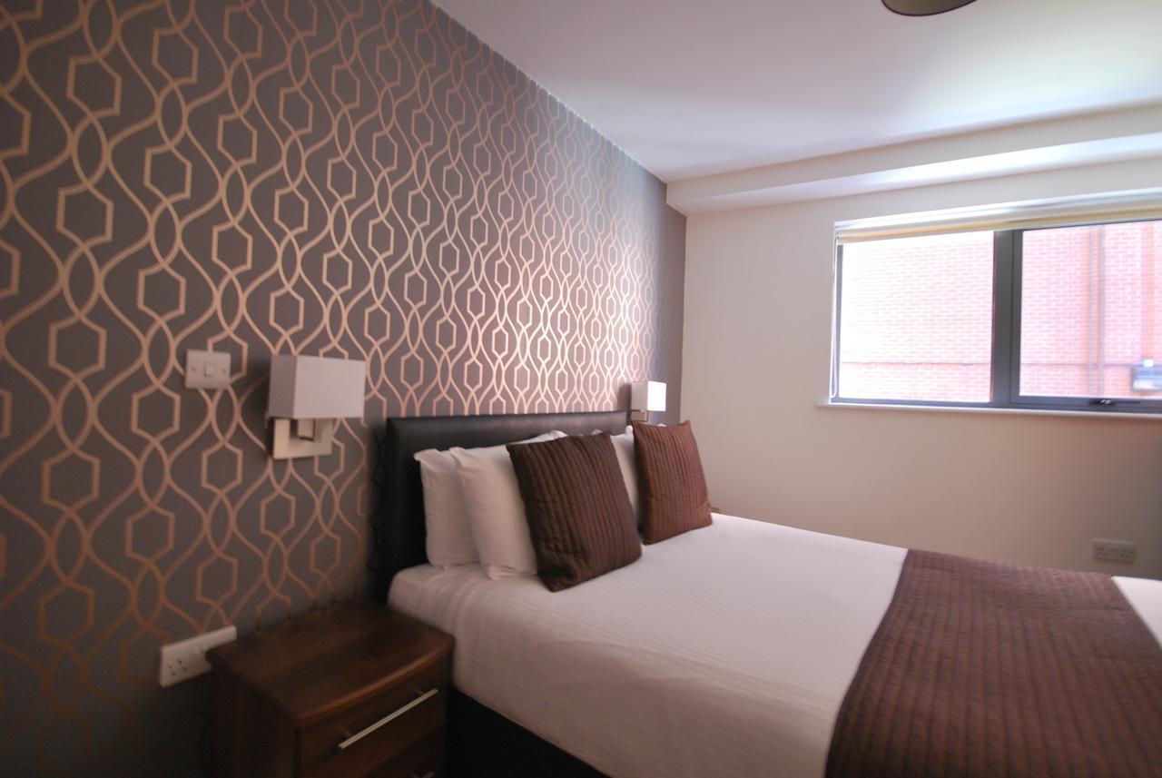 Atana Apartments Manchester Exterior photo