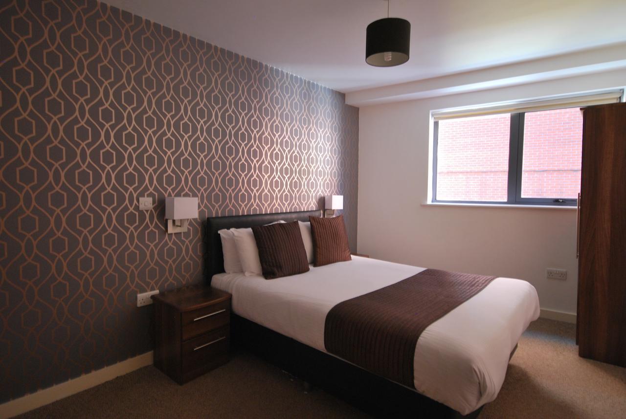 Atana Apartments Manchester Exterior photo